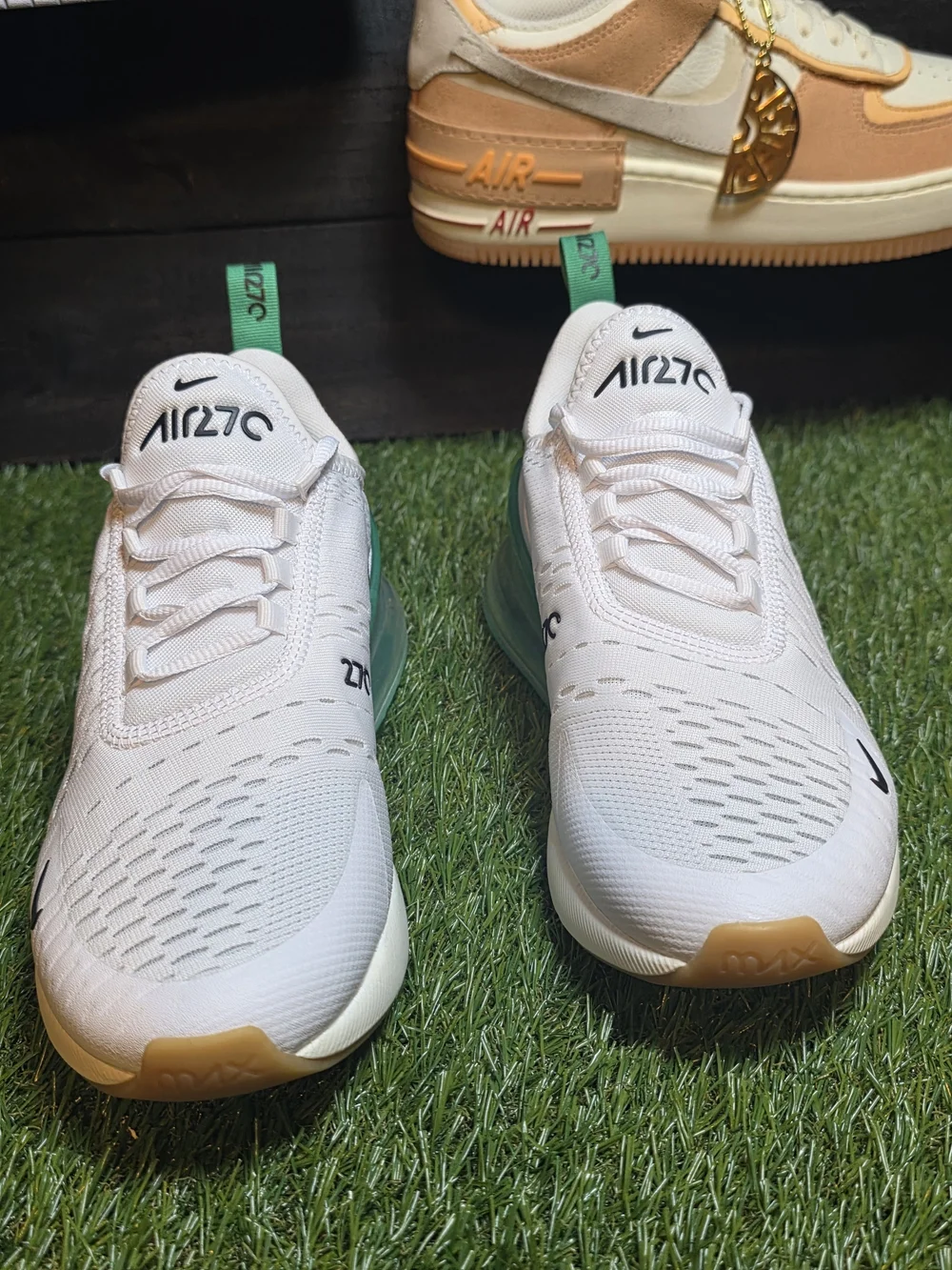 Nike lightweight men’s